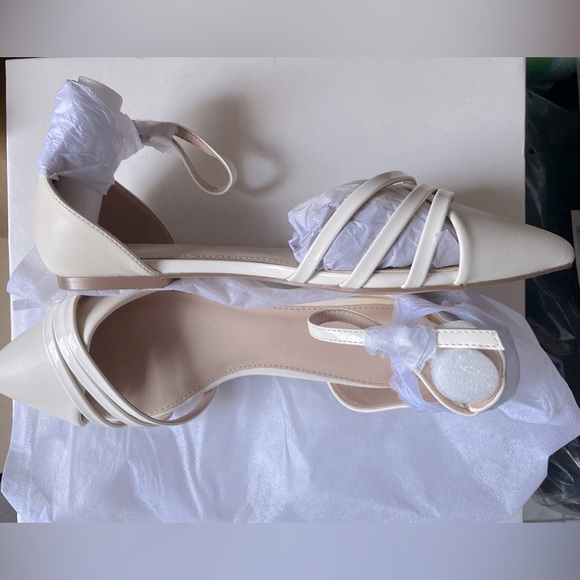 Fashion Flats - Picture 3 of 3